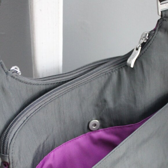 Baggallini Charcoal Gray Nylon Cross Over Crossbody Bag with Removable Wristlet - Picture 6 of 11